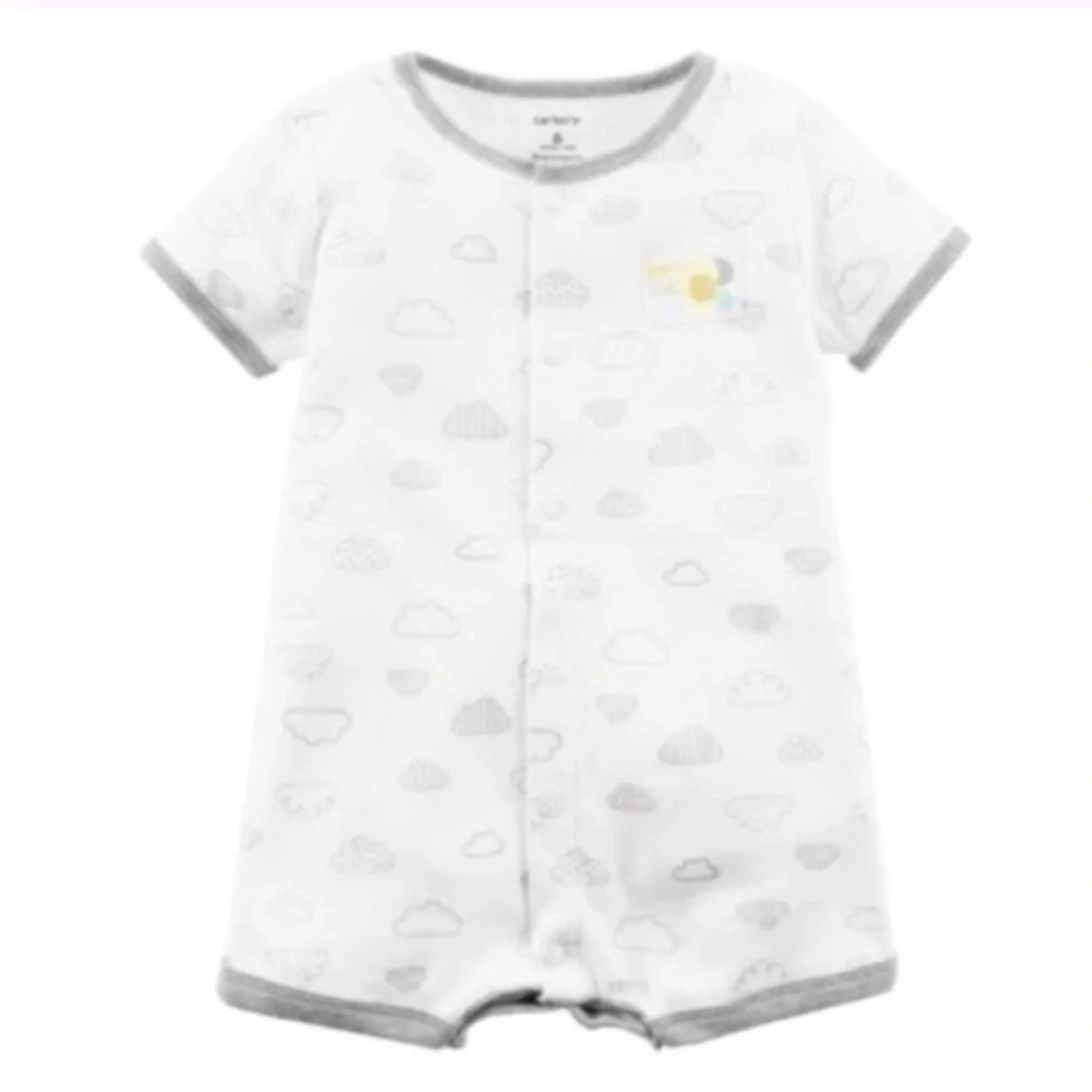NWT. CARTER’S Gender Neutral Onesie
